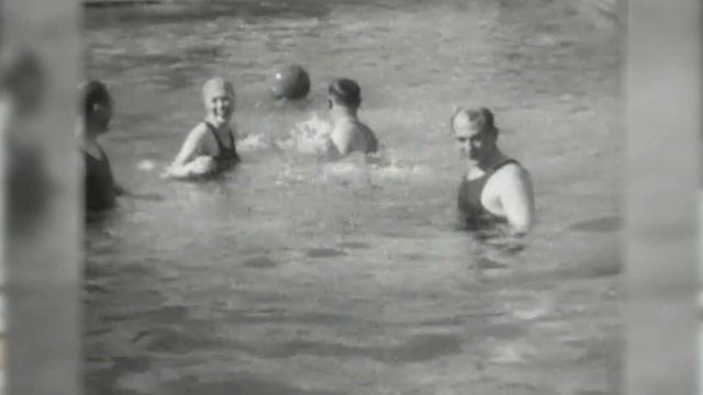 President Franklin D. Roosevelt Visited Warm Springs, GA for Polio Treatment смотреть онлайн