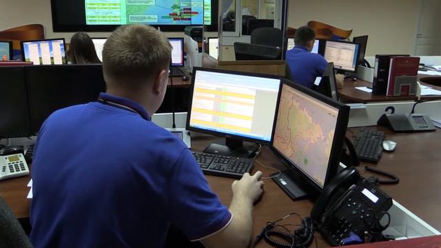 Начальник ЦУКС ДВРЦ МЧС России Виталий Дарчия смотреть онлайн