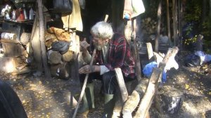 Изба в лесу.Тридцать лет одиночества Отшельники тайги..