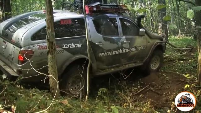 Как тебя угораздило заехать в такую грязь? 4х4 смотреть онлайн