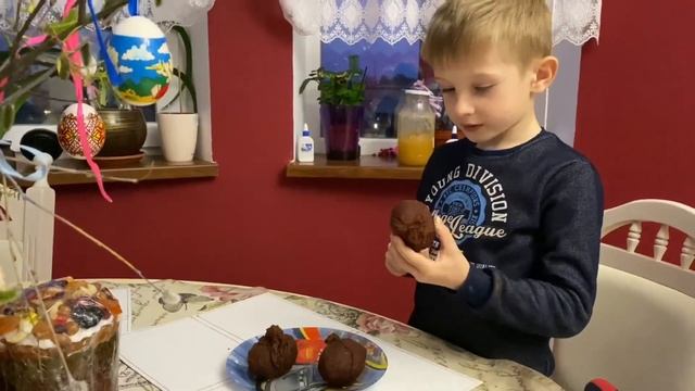 Пасхальные яйца: мраморные и декупажные. Мастер класс от Мишутки смотреть онлайн