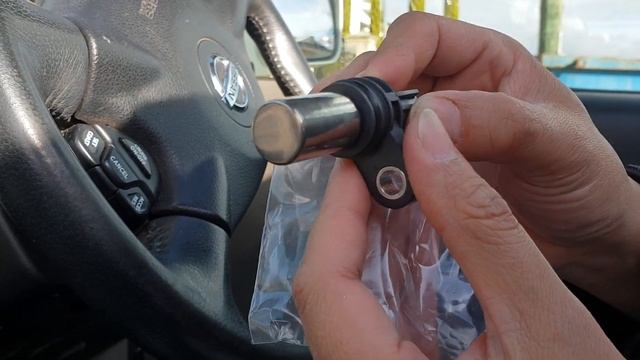Nissan Xtrail 2007: Unboxing Camshaft and Crankshaft Sensor AFTERMARKET PARTS смотреть онлайн