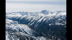 Хакасия. Природа тайги, гор. Западный Саян. Вид с вертолёта. Малый Абакан. Фото Максим Ахпашев.