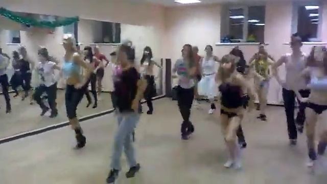 Go-Go тренеровка в руском-народном стиле)).mp4 смотреть онлайн