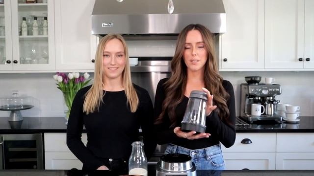 THICK SMOOTHIE vs. 5 BLENDERS смотреть онлайн