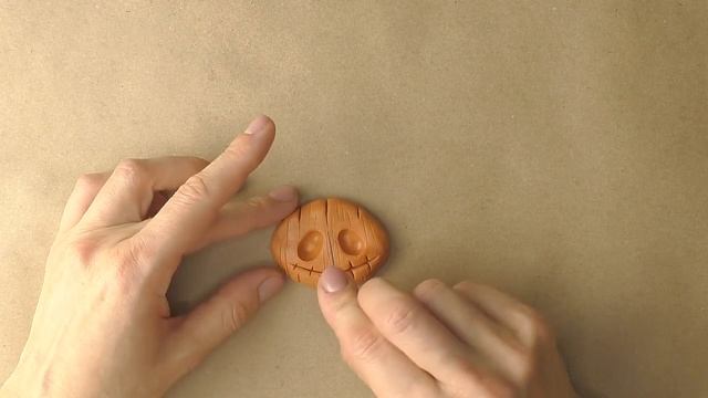 Поделки на праздник Тыква Хэллоуин Поделки из пластилина Лепим тыкву Как слепить Тыква из пластилин смотреть онлайн