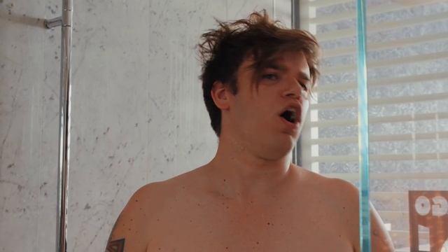 TIPI DI PERSONE IN DOCCIA? - Parodia - IPantellas