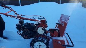 Уборка снега мотоблоком Фаворит. Снегоуборщик мотоблочный СМ-1 ЗИД. Мотоблок с ДИЗЕЛЬНЫМ ДВИГАТЕЛЕМ