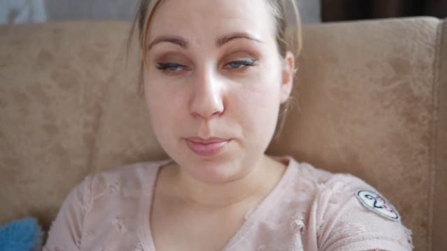 Очень ТРУДНЫЙ день [Vlog] ОТШЕЛУШИВАЮЩИЕ носочки для ног. смотреть онлайн