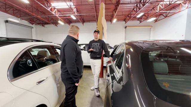 ВІД ПАКУВАЛЬНИКА ЇЖІ ДО ЗАСНОВНИКА АВТОІМПЕРІЇ | Abramovich Motors смотреть онлайн