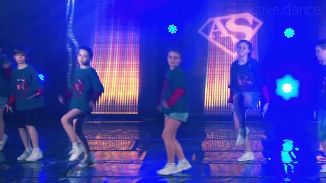Spider Dance - Fantastic Kids & Juniors | Шоу Кто мы? | Школа танцев Active Style смотреть онлайн