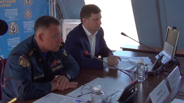 Евгений Зиничев провел совещание по ЧС в Хабаровском крае смотреть онлайн