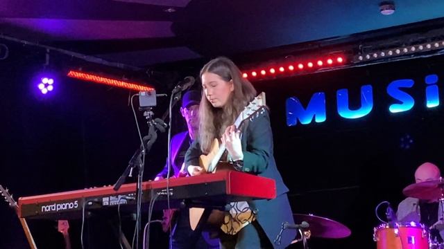 Jenny Colquitt - Soldier Of The Modern Day - 22 Feb 2023 Musician Pub Leicester смотреть онлайн