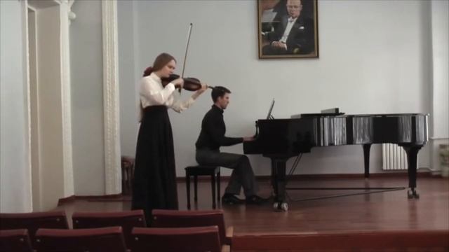 Р. Глиэр- Романс из балета "Красный цветок" смотреть онлайн