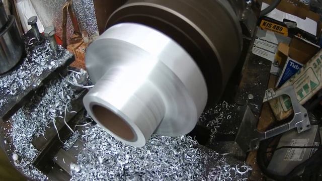 Самодельный токарный по металлу. Часть 5. Отливаем и точим шкив смотреть онлайн