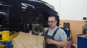 Замена втулок стабилизатора Hyundai Solaris и Kia Rio