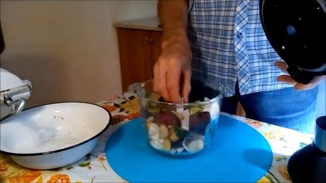 Измельчитель DEXP CP-1000 смотреть онлайн