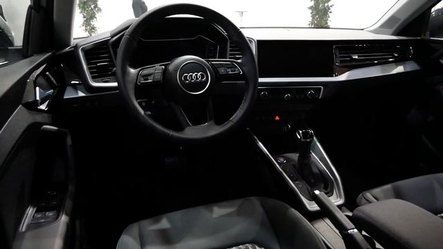 2020 New Audi A1 Citycarver Exterior and Interior смотреть онлайн