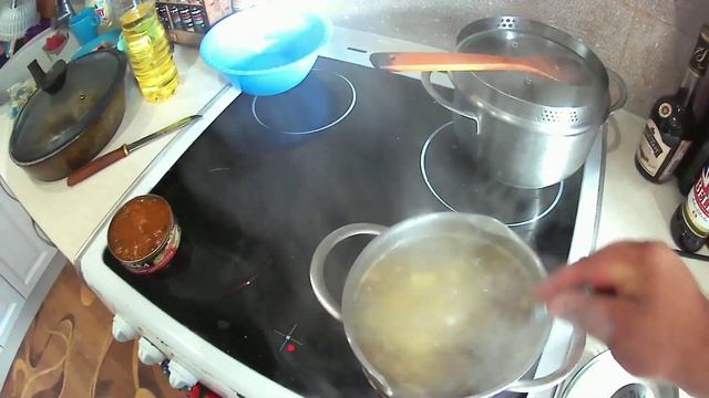 РЫБНЫЙ СУП ИЗ КИЛЬКИ В ТОМАТНОМ СОУСЕ. смотреть онлайн