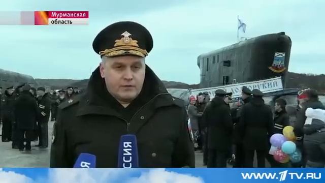 Крейсер Юрий Долгорукий вернулся после первого дальнего похода в Арктику смотреть онлайн