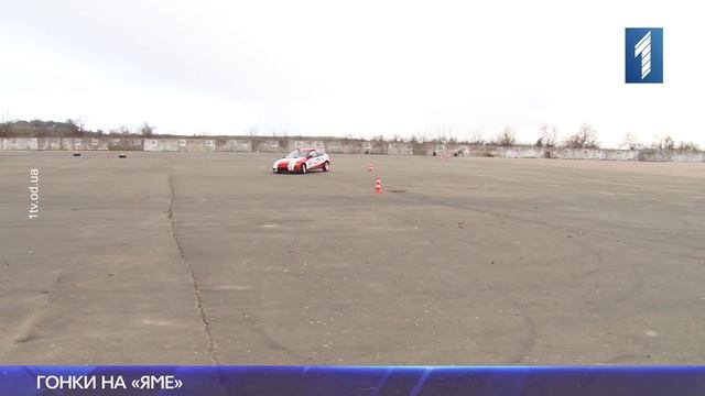 На авторынке «Куяльник» прошел кубок Одессы по спринт-слалому смотреть онлайн