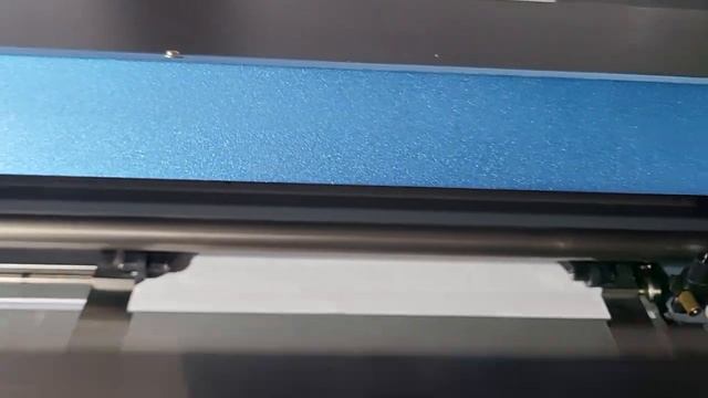Roland bn20 loading 12" media with 1" cores how to смотреть онлайн