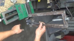 #97 Как легко  извлечь обоймы развалившегося подшипника.