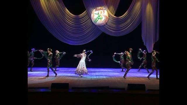 Народный хореографический ансамбль "Вдохновение". Танец"Верше" 2013г. смотреть онлайн