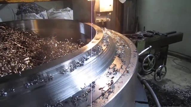 Обработка титановой заготовки диаметром 3200 мм смотреть онлайн