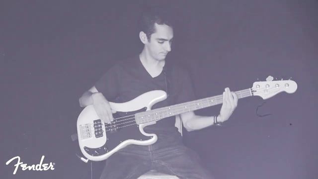 Reseña: Fender Blacktop Precision Bass | Español смотреть онлайн