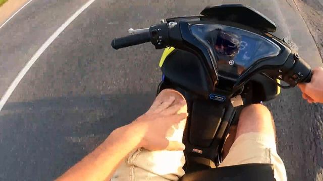 Продаю скутера Мото Yamaha Aerox 155 2023року Тест драйв смотреть онлайн