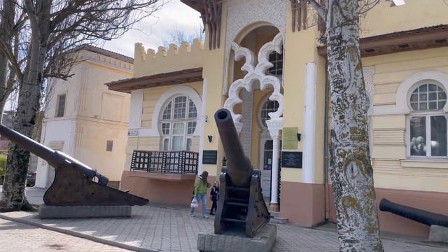 Какой у Ками диагноз?РЕБЕНОК С АУТИЗМОМ КАТАЕТСЯ НА ТРАМВАЕ🙏ПРОГУЛКА ВОЗЛЕ МОРЯ смотреть онлайн