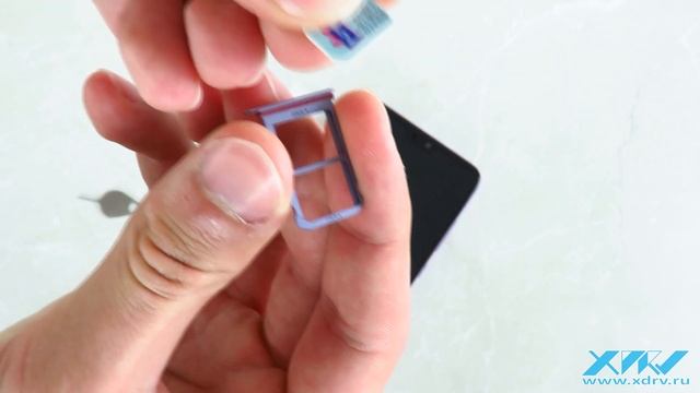 Как вставить SIM-карту в Huawei P20 Pro (XDRV.RU) смотреть онлайн