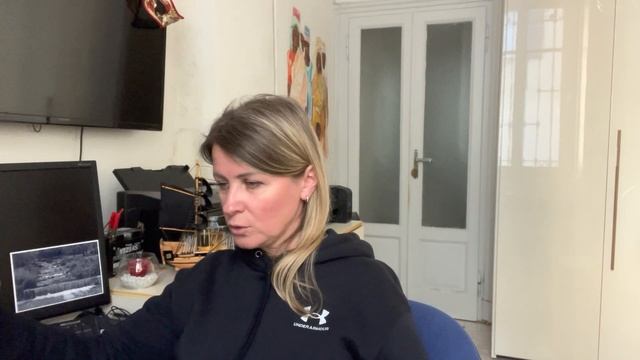 «PRO ПЕРЕЕДАНИЕ: заедание пустоты, предательство подруги и молчаливость как скрытый ресурс» смотреть онлайн