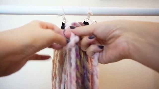 How to make macrame beanie hat with pom pom - DIY hat - Easy tutorial for beginners,no knitting смотреть онлайн