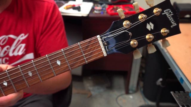 Gibson Blueshawk 🎷🦅 Review and Demo смотреть онлайн