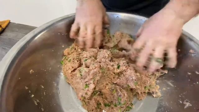 Люля-кебаб из баранины и курицы по-грузински. смотреть онлайн