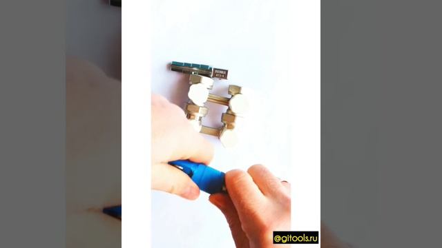 Конец мучениям при монтаже радиаторов с нижним подключением через Н-образный блок смотреть онлайн