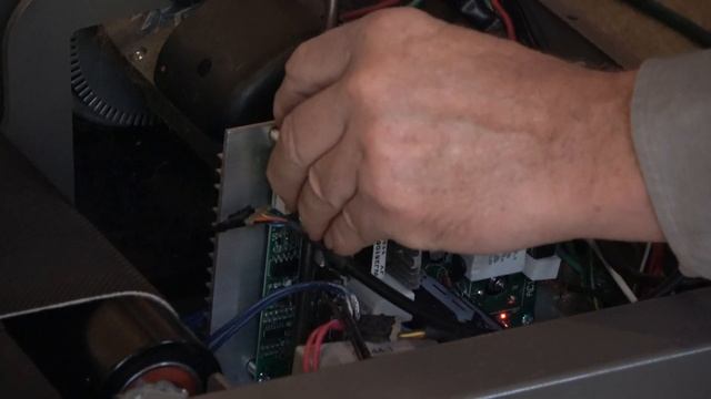 Horizon Motor Control Board Installation смотреть онлайн