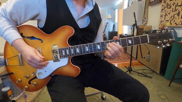 Taxman- The Beatles (Guitar Cover) смотреть онлайн