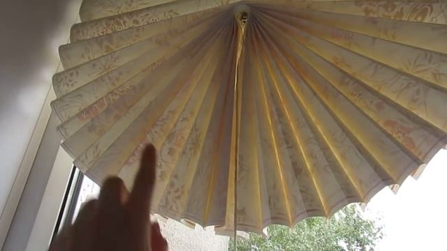 Жалюзи из обоев для фиалок.Притенение цветов от солнца. смотреть онлайн