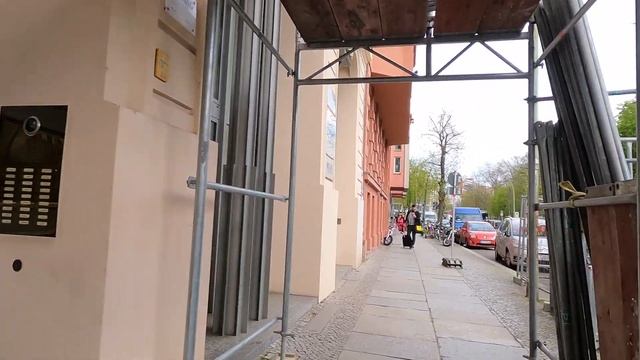 Walk in Berlin from Friedrichstraße to Hackescher Markt. Free walking tours in Berlin. Berlin Mitte смотреть онлайн