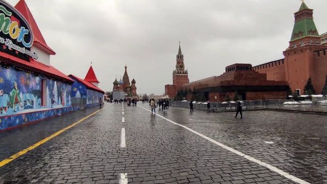 Москва! Красная Площадь, Бой Курантов, Мавзолей, Никольская Башня, Спасская Башня...