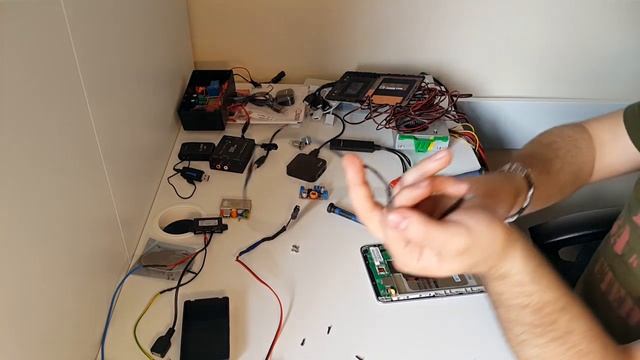 Установка планшета в машину часть 2 из 9 смотреть онлайн