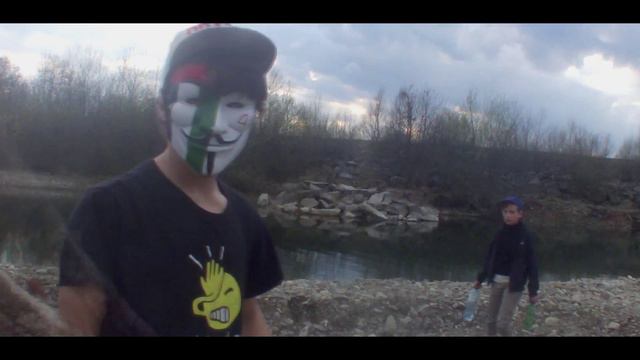 Макс Корж-Ноябрь. Fun Video 2016 смотреть онлайн