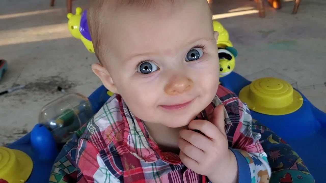 TIME CAPSULE Under The FLOOR смотреть онлайн