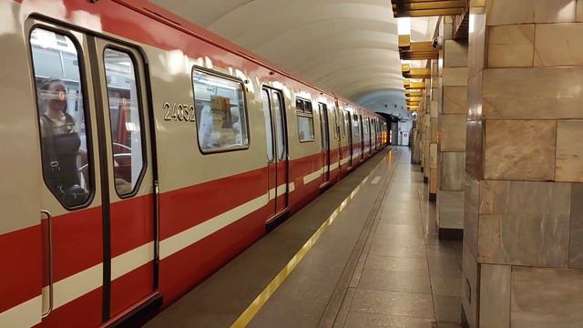 Метро Санкт-Петербурга. 81-722.1/723.1/724.1 