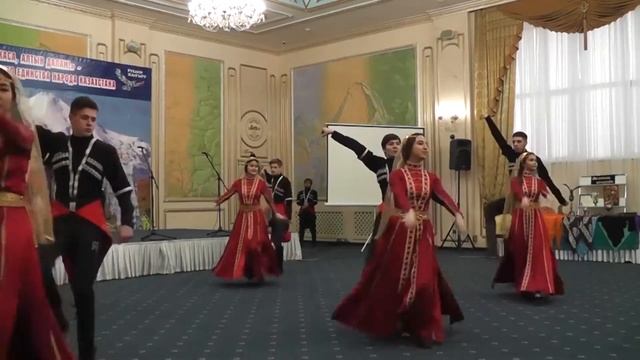 ОО «Карачаево-черкесский и кабардино-балкарский национально-культурный центр «Эльбрус». смотреть онлайн