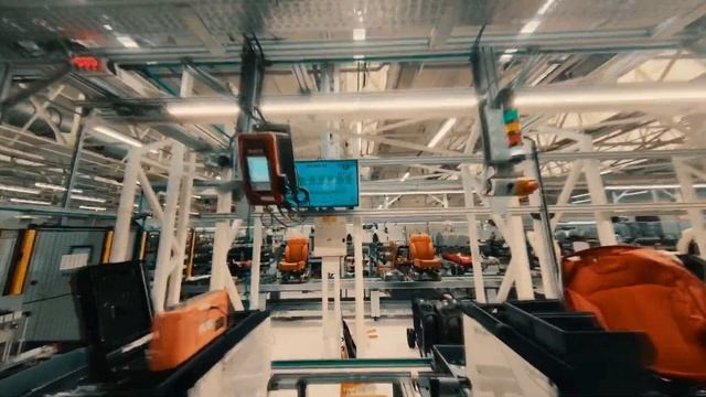 2020 Bentley factory – Bentayga Speed production line смотреть онлайн