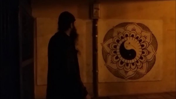 My ΣΑΤΑΝΙΑΣΜΕΝΗ ΠΑΝΘΡΗΣΚΕΙΑ ΣΤΑ ΣΧΟΛΕΊΑ